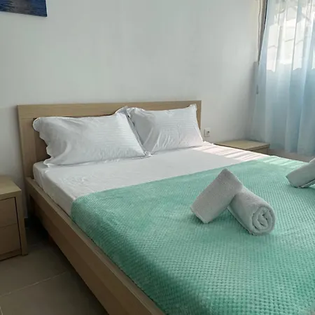 Emy'S Rooms Himare Exterior photo