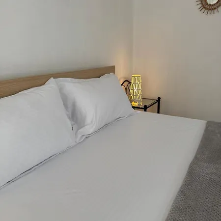 Emy'S Rooms Himare Exterior photo