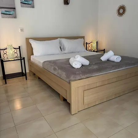 Emy'S Rooms Himare Exterior photo